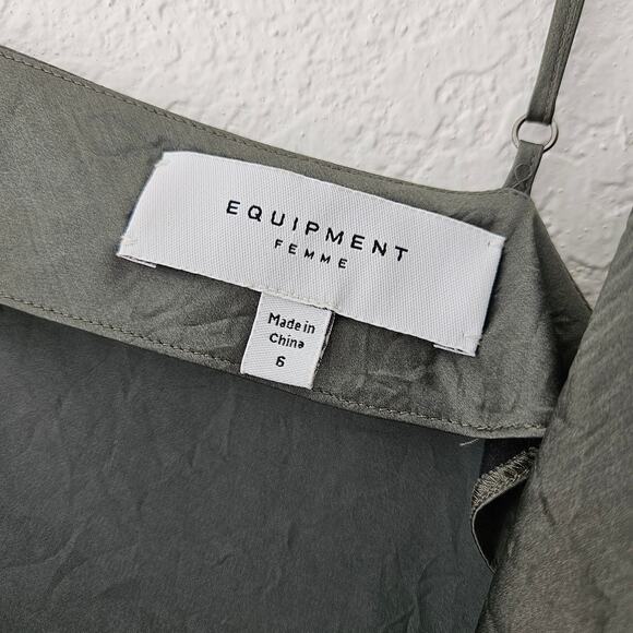 EQUIPMENT Femme Aurore Crinkle Wrap Dress Castor Grey Size 6 NEW - Picture 7 of 13